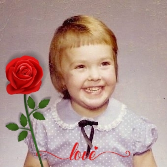 Meet your Posher, Janet - Picture 1 of 1